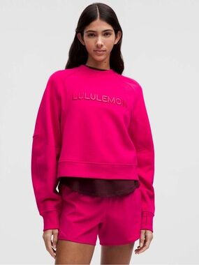 Lululemon Scuba Oversized Cropped Pullover *Wordmark in Passionate Pink Size M/L